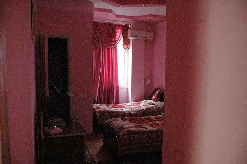 Edemi Hotel Кутаиси Екстериор снимка